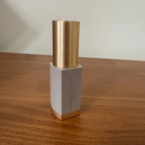 BRAND NEW Anastasia Beverly Hills Smooth Blur Contour Stick - Picture 3 of 4